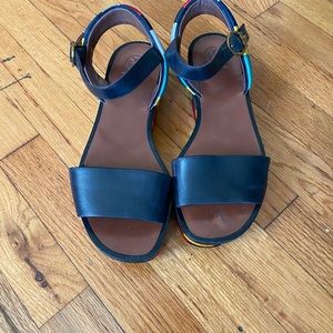 Tory Burch sz9 Camilla 40MM platform sandal.